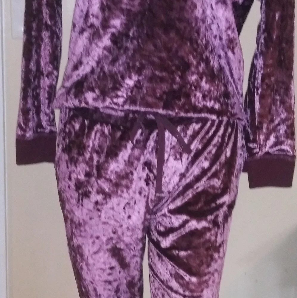 Jump Suit - Picture 2 of 3
